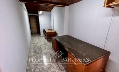 Amplia casa excelente ubicación