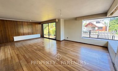 Excelente casa comercial