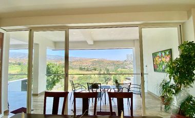 Casa con Alberca, Vista al Golf y Paneles Solares en venta en Bosque Real – 590 m²