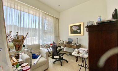 Casa con Alberca, Vista al Golf y Paneles Solares en venta en Bosque Real – 590 m²