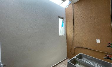 CASA EN RENTA EN FRACCIONAMIENTO LAS MISIONES II, TOLUCA.