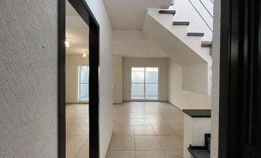 CASA EN RENTA EN FRACCIONAMIENTO LAS MISIONES II, TOLUCA.