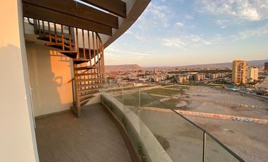 Penthouse con Vista al Mar