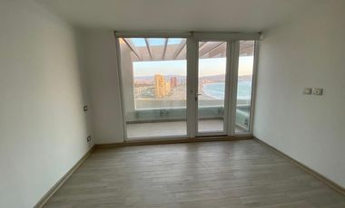 Penthouse con Vista al Mar
