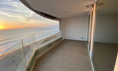Penthouse con Vista al Mar