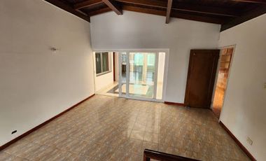 ARRIENDO de CASA COMERCIAL en MedellÃ­n