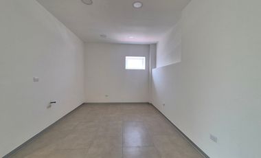 RENTA DE CONSULTORIO EN TORRES MÉDICAS V, ZONA LA PAZ!! ESTRENA!