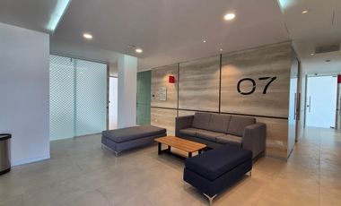 RENTA DE CONSULTORIO EN TORRES MÉDICAS V, ZONA LA PAZ!! ESTRENA!