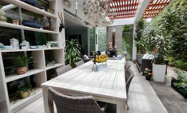 EN LA VIÑA TUMBACO VENTA CASA ESPECTACULAR  $ 465.000