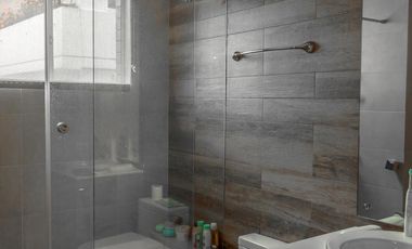 VENDO DEPARTAMENTO DE LUJO 4 DORMITORIOS QUITO TENIS