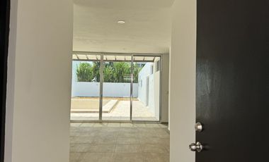 CASA DE 1 PLANTA A PIE DE CALLE EN RENTA, SAN DIEGO CUTZ