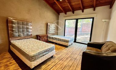 Casa en venta y renta en condominio cerca de la glorieta del Refugio, Avándaro.