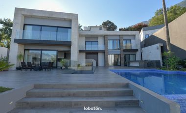 CASA EN VENTA EN COLONIAL DE LA SIERRA