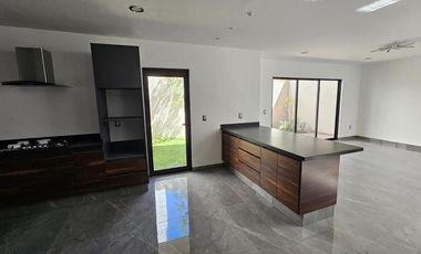 Estrena Casa en Cumbres del Cimatario