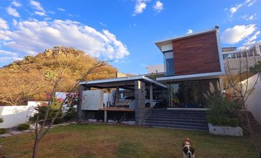 Casa en Venta en Vista Real Country Club