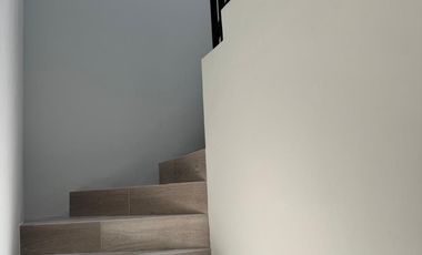 Casa en Venta con Recamara en PB