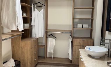 Casa en Venta con Recamara en PB