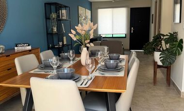 Casa en Venta con Recamara en PB