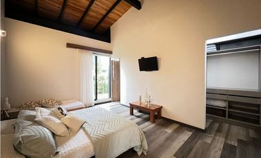 Casa Campestre en Arriendo, Parcelación Llanogrande