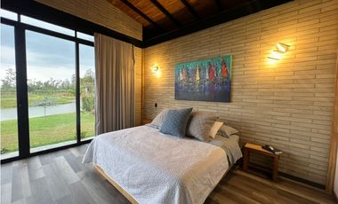 Casa Campestre en Arriendo, Parcelación Llanogrande