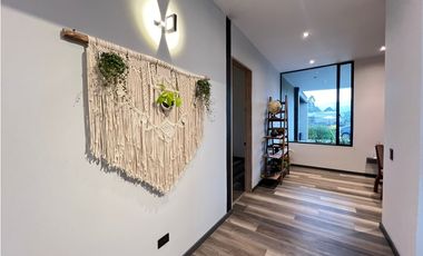 Casa Campestre en Arriendo, Parcelación Llanogrande