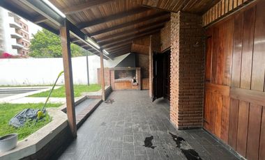 Chalet en Venta Ramos Mejia / La Matanza (A004 4047)