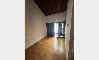 Chalet en Venta Ramos Mejia / La Matanza (A004 4047)