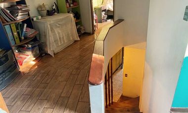 Casa En Venta De 4 Dorm. En Peñaflor