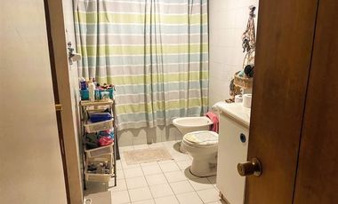 Casa En Venta De 4 Dorm. En Peñaflor