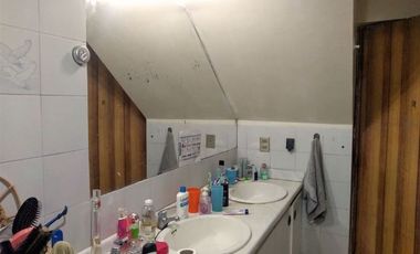 Casa En Venta De 4 Dorm. En Peñaflor