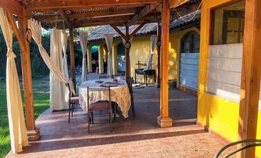 Casa En Venta De 4 Dorm. En Peñaflor