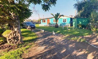 Casa En Venta De 4 Dorm. En Peñaflor