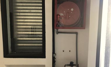 ARRIENDO Local Comercial 27,39 +  Subt. 29,12 m2, Metro ULA