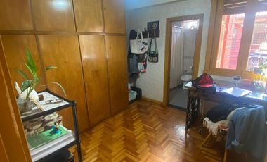 Casa 4 ambientes con quincho