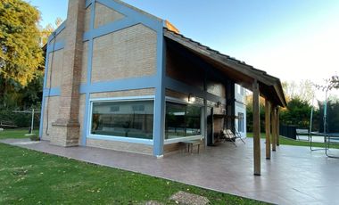 Quinta en 20 De Junio