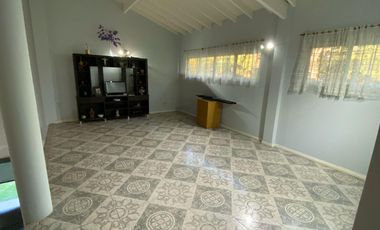 Quinta en 20 De Junio