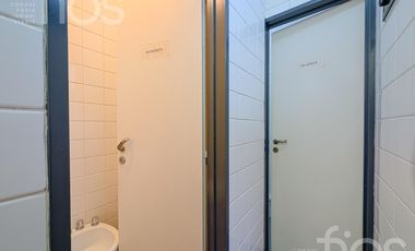 VENTA OFICINA SOBRE PEATONAL CORDOBA MICROCENTRO