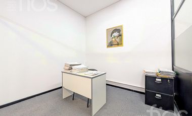 VENTA OFICINA SOBRE PEATONAL CORDOBA MICROCENTRO