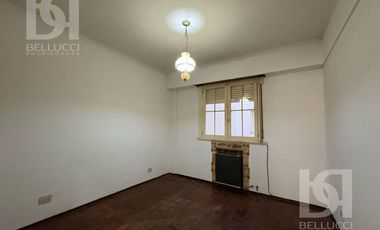 VENTA // 3 AMB. // ZONA CENTRO