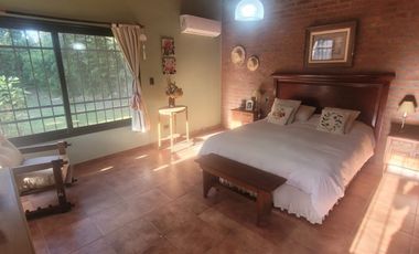 Increible Casa en Cosquin (4 dormitorios, quincho y pileta)