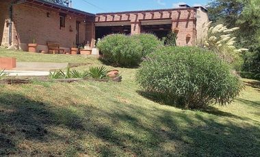 Increible Casa en Cosquin (4 dormitorios, quincho y pileta)