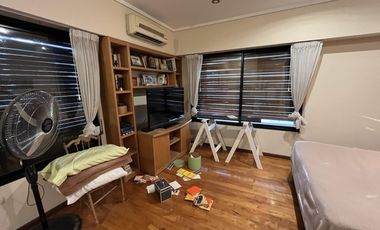 Casa impecable refaccionada   o terreno apto edificio