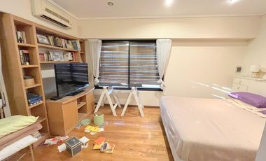 Casa impecable refaccionada   o terreno apto edificio