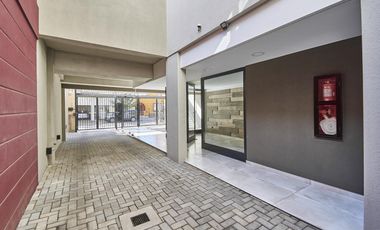 VENTA * VICENTE LOPEZ * TRIPLEX 3/4 amb TERRAZA COCHERA