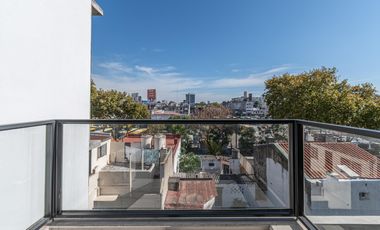 VENTA * VICENTE LOPEZ * TRIPLEX 3/4 amb TERRAZA COCHERA
