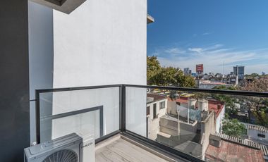 VENTA * VICENTE LOPEZ * TRIPLEX 3/4 amb TERRAZA COCHERA