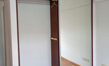 Venta departamento 2 ambientes con cochera en Morón.
