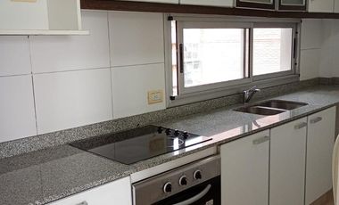 Venta departamento 2 ambientes con cochera en Morón.