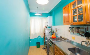 Venta departamento de 3 ambientes con balcón al frente en La Boca APTO CREDITO