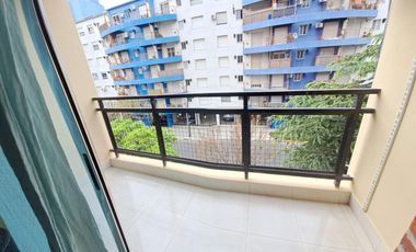 Venta departamento de 3 ambientes con balcón al frente en La Boca APTO CREDITO